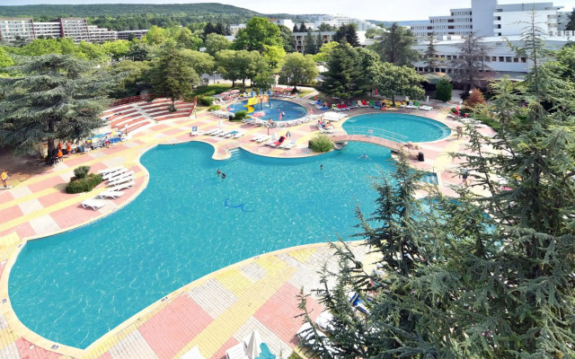 Hotel Laguna Garden