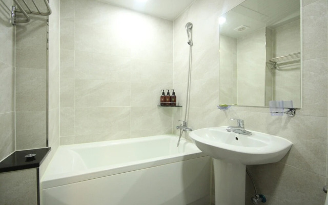 Busan Mandeok Paradia