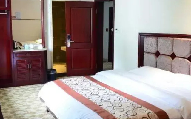 Yangshuo Tianlun Hotel