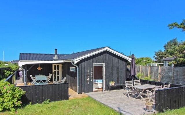 "Haubert" - 350m from the sea in NW Jutland