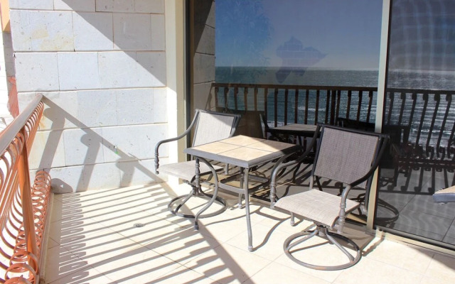 Sonoran Sun 2BR Upper SE 608 by Casago