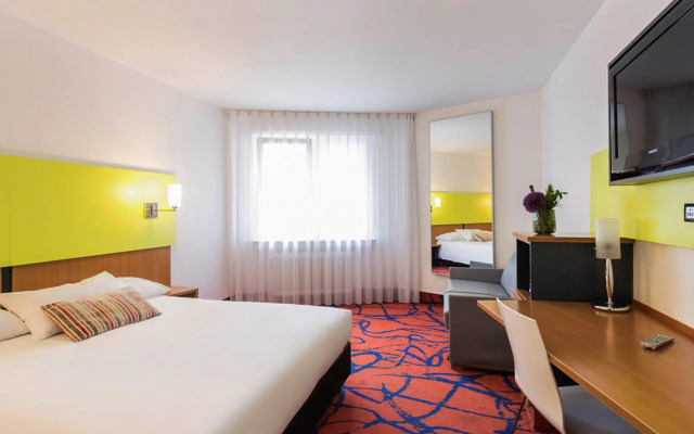 Отель Ibis Styles Frankfurt City