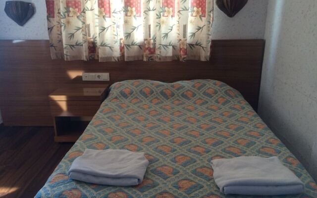 Отель Club Bayar Beach