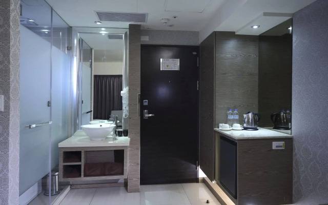 Nest Hotel