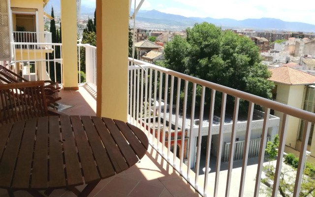 Hotel Carlos V