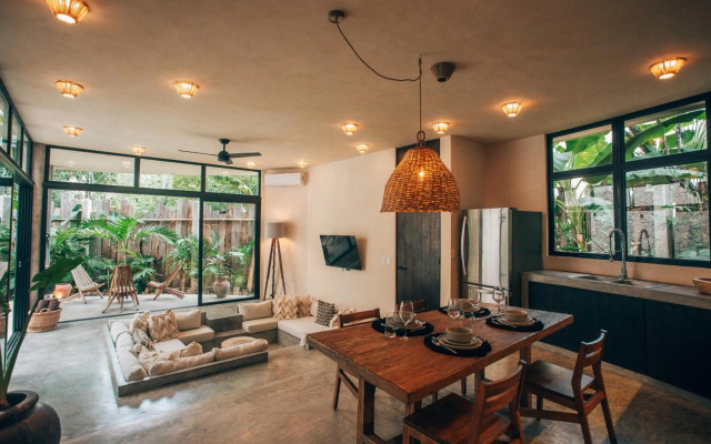 Round Villa Private Pool & Jungle rooftop 2A