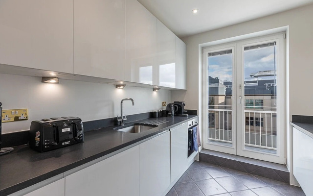 JOIVY Stylish Flat near Mayfair & Piccadilly Circus