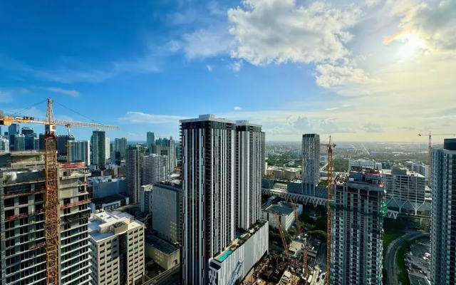 Downtown Miami Luxury 1 BD Studio-insane Amenities