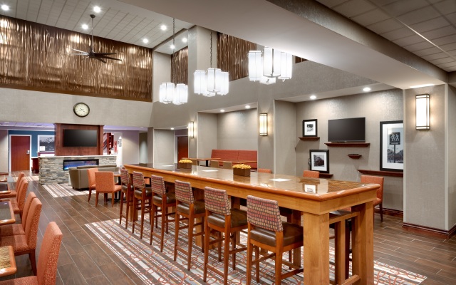 Hampton Inn & Suites Pocatello