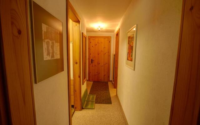 Chesa Munteratsch 1 1 2-Zimmerwohnung 204 Typ D