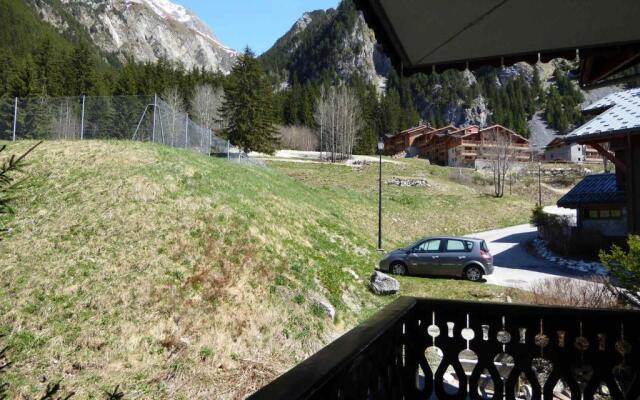 Appartement Pralognan-la-Vanoise, 2 pièces, 4 personnes - FR-1-464-6