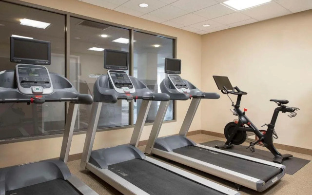 Hilton Garden Inn Cleveland Downtown