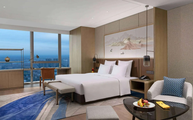 Pullman Huai'an Falcon