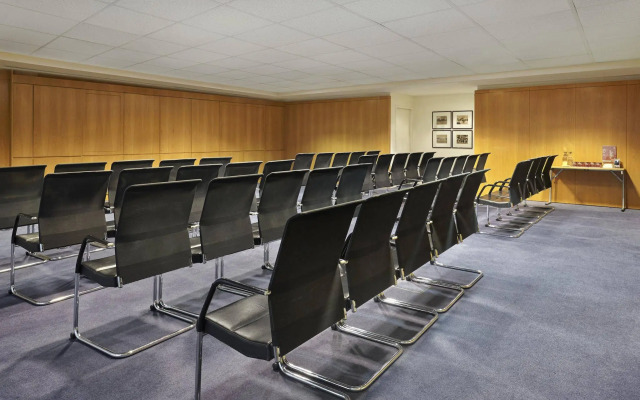 Sheraton Paris Charles de Gaulle Airport Hotel