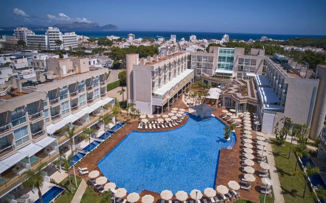 Eix Alzinar Mar Aparthotel