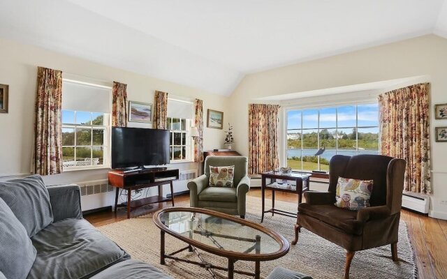 197 Bridge Street - Three Bedroom House