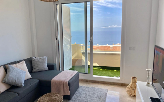 Los Gigantes Ocean View Apartment
