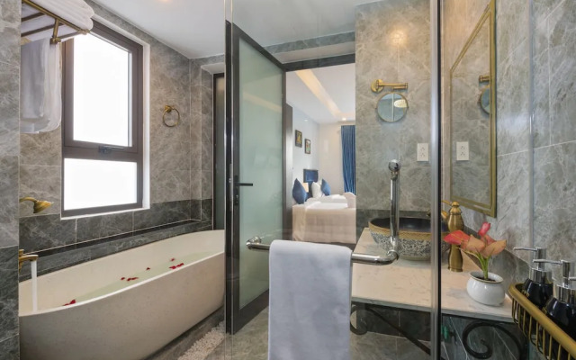Royal Manison Hotel & Spa