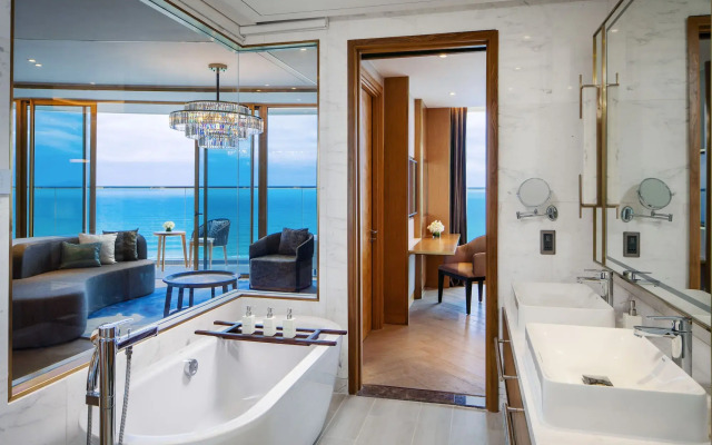 Mövenpick Resort Cam Ranh