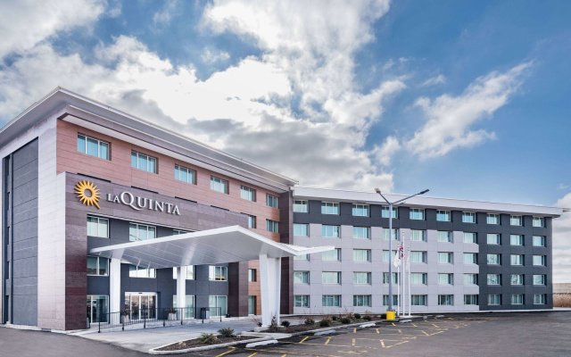 La Quinta Inn & Suites by Wyndham Chicago O'Hare-Rosemont