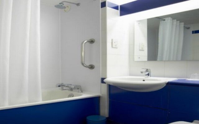 Travelodge Windsor Central
