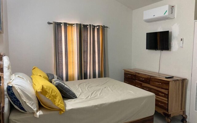 Immaculate 2-bed House in Discovery Bay