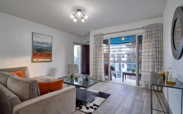 Súper apartamento con piscina