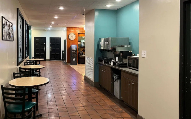 Studio 6 Mesquite, Tx – Town East