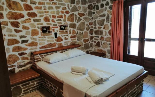 Athina EcoFarm