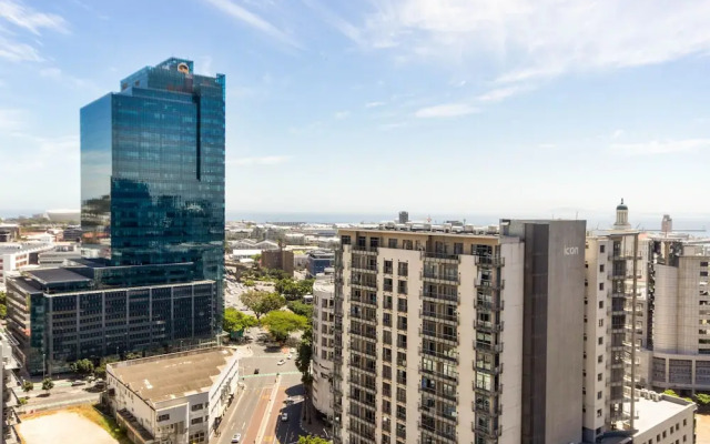 One Thibault Square 1517 by CTHA