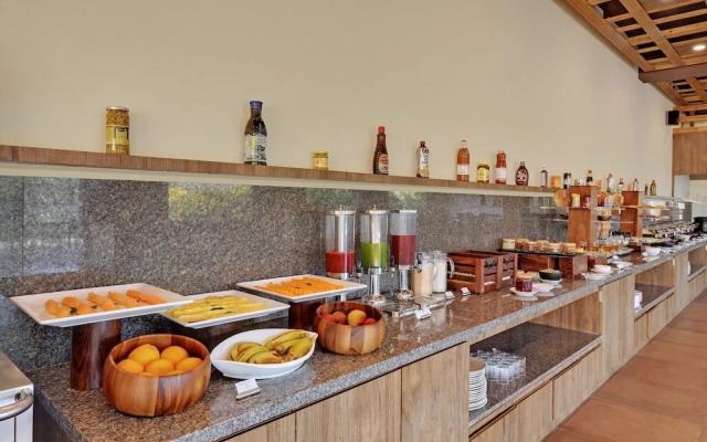 The Fern Sattva Resort - Polo Forest