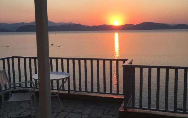 Seaside maisonette in Kiveri, near Nafplion.