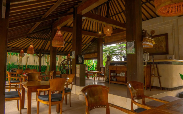 Artini Bisma Ubud Hotel