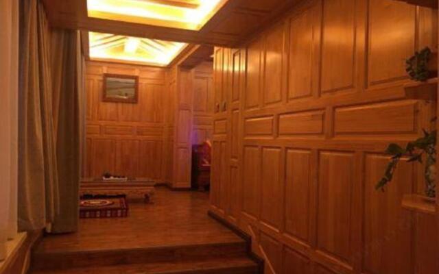 Dongzang Rongba Hotel