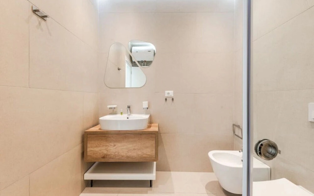 Seaside Retreat Green Coast