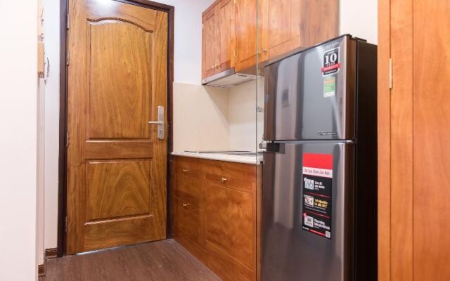 Reddoorz Plus Near Westlake Tay Ho