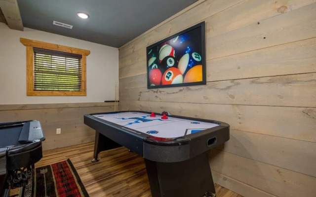Tri Star Lodge