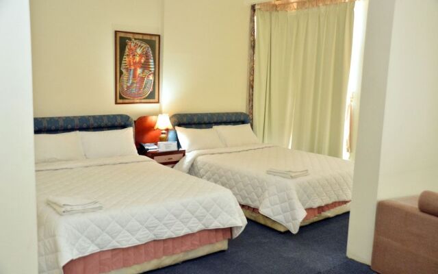 Aradous Hotel