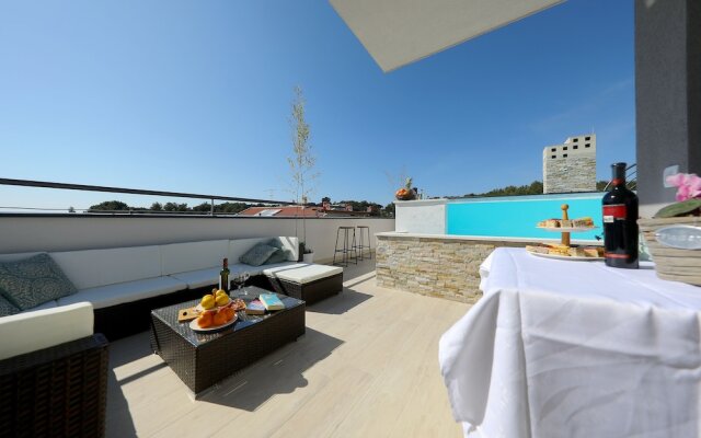 Rooftop pool & terrace - Villa Bellavista