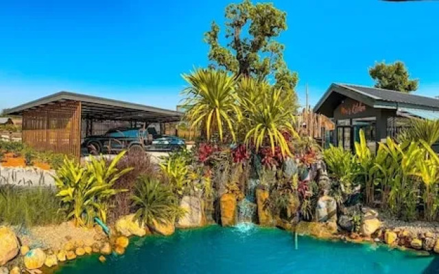 Baanmax Boutique Pet Resort & Lodge