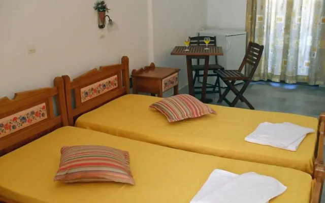 Fikas Hotel