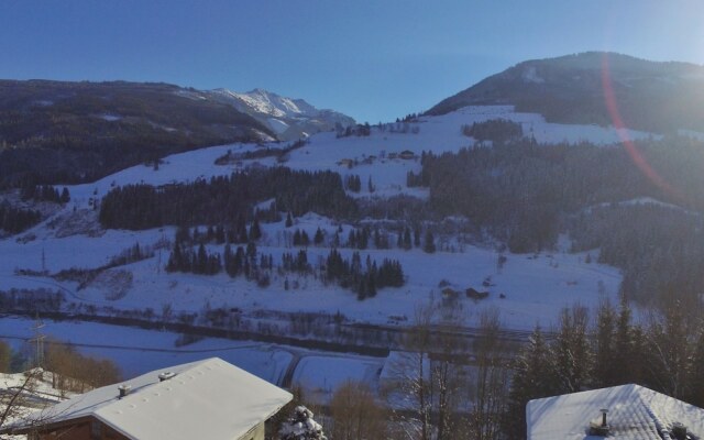 Hilltop Apartment In Taxenbach With Sauna