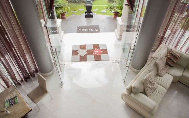 Palms Garden Saigon Hotel