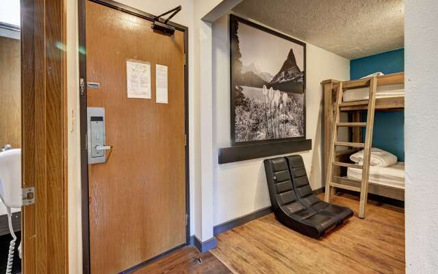 Super 8 by Wyndham Gardiner/Yellowstone Park Area