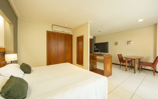 Suite em bairro nobre de Natal no Othon