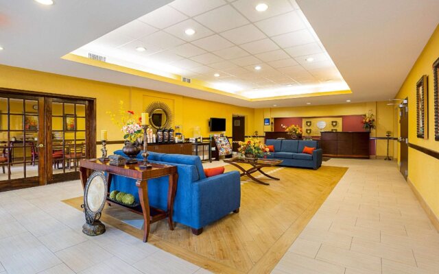 Comfort Inn & Suites Port Arthur-Port Neches