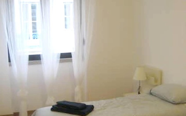 Apartment With 3 Bedrooms In Lisboa, With Balcony And Wifi