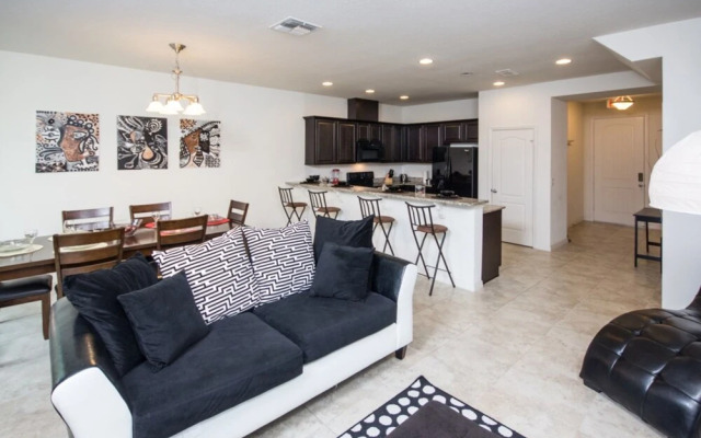 Compass Bay 3131