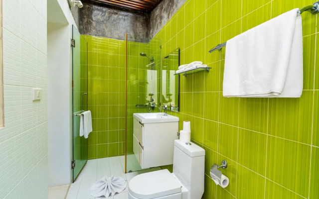 Exotic Pool Villa Solandra in Bangtao