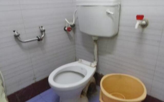 Sri Annapoorna Lodge